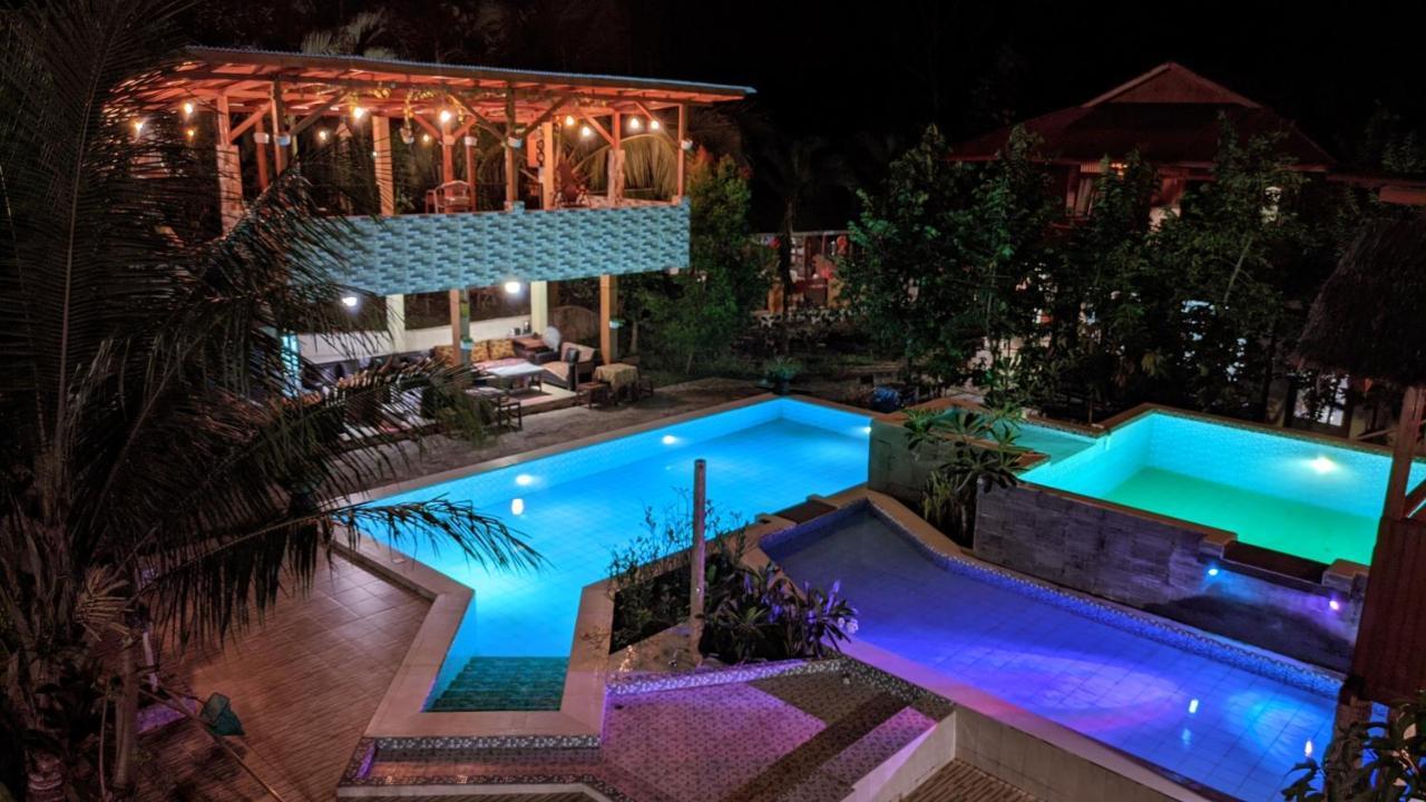 Bunaken Villa Queen'S Dive Manado Exterior photo